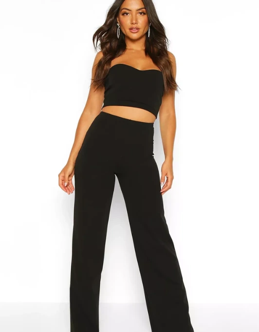 Crop top with wide-leg pants