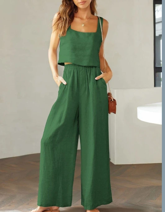 Crop Tops and Wide-Leg Pants