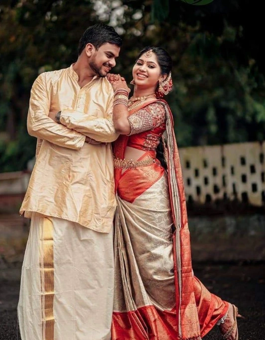 Traditional South Indian Drapes & Dhotis
